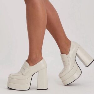 Steve Madden Catelyn Platform Heels